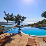 Sunny Place 4*