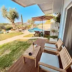 Отель Sunny Place 4*