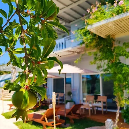 Sunny Place Hotel