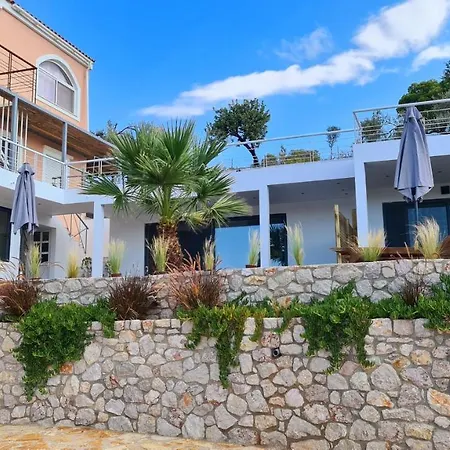 Sunny Place Hotell 4*