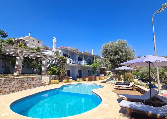 Sunny Place Hotell 4*