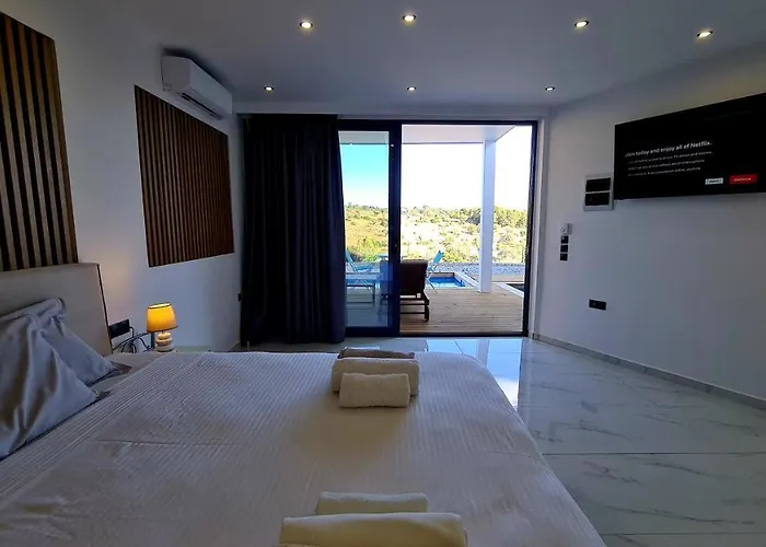 Hotell Sunny Place 4*