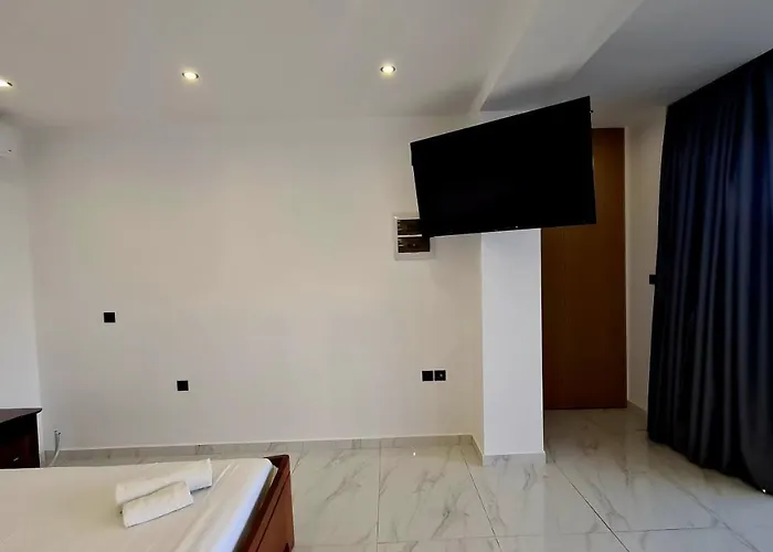 Sunny Place Hotell 4*